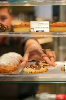 385-biocoop-grasse-les-pois-bio-magasin-cookie-patisserie-boulangerie-gourmandise.webp