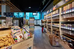 385-biocoop-grasse-les-pois-bio-magasin-vrac-legumineuse-biscuit-pate-cereale.webp